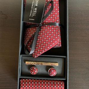 Tie set